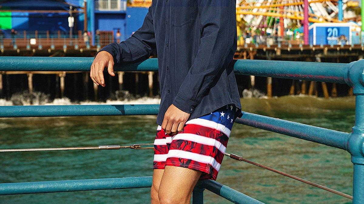 men 4.5 inch inseam 2-in-1 quick dry swim shorts, peach-skin fabric, beachwear style, Surfcuz men’s shorts